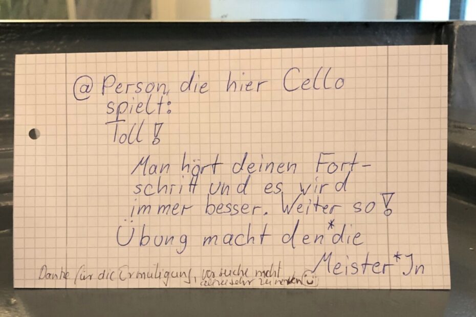 Sie spielte Cello (Quelle: Notes Of Berlin)