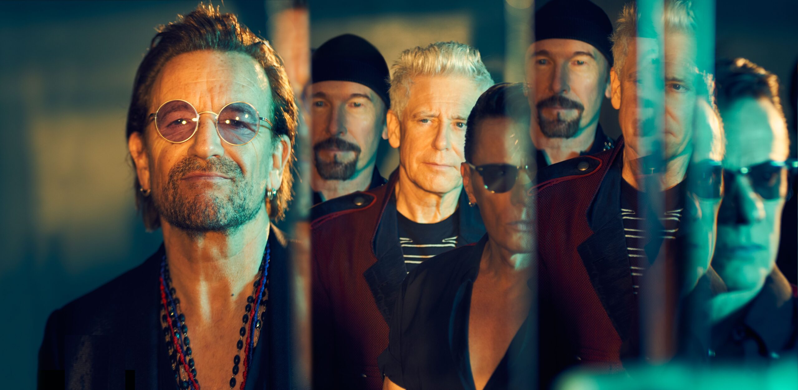 U2 (Foto: Kurt Iswarienko)