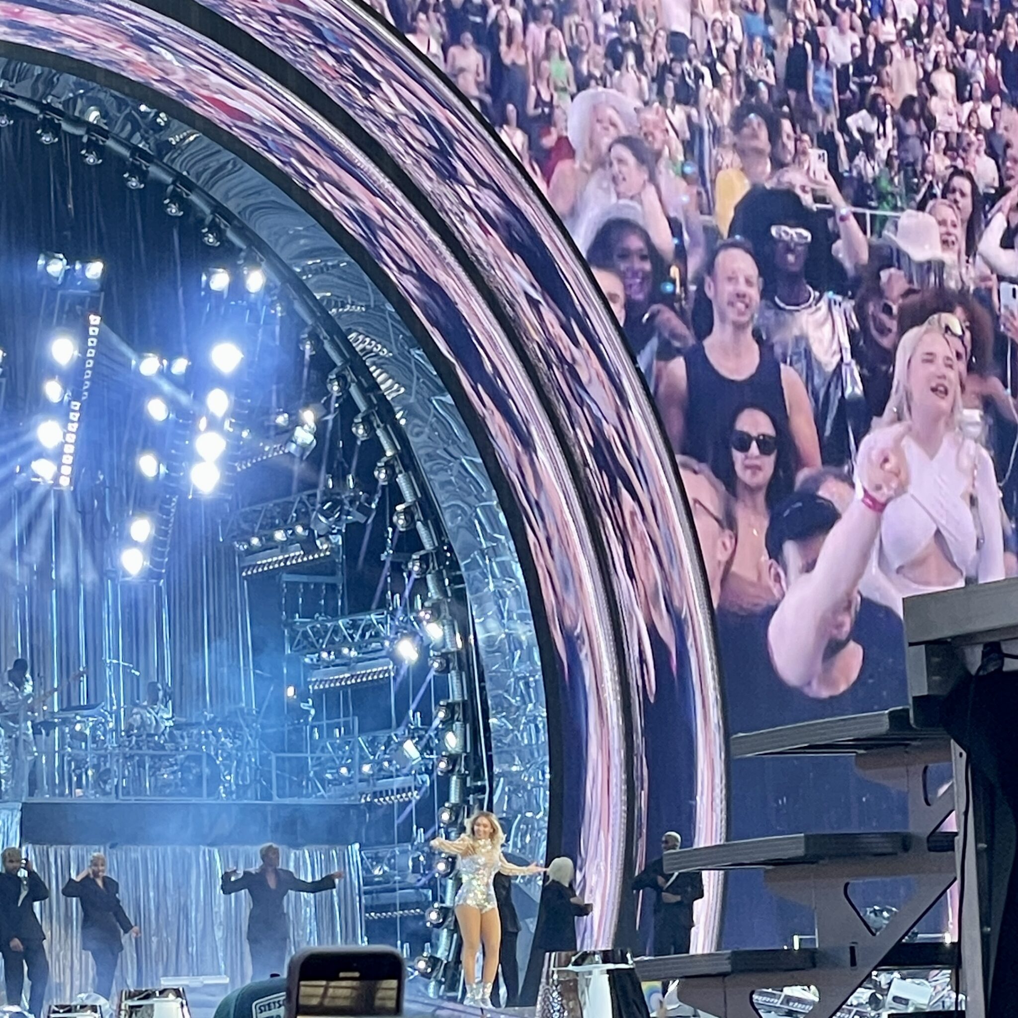 Beyoncé begeistert ihre Fans in Köln (Bilder und Setlist) » TONSPION