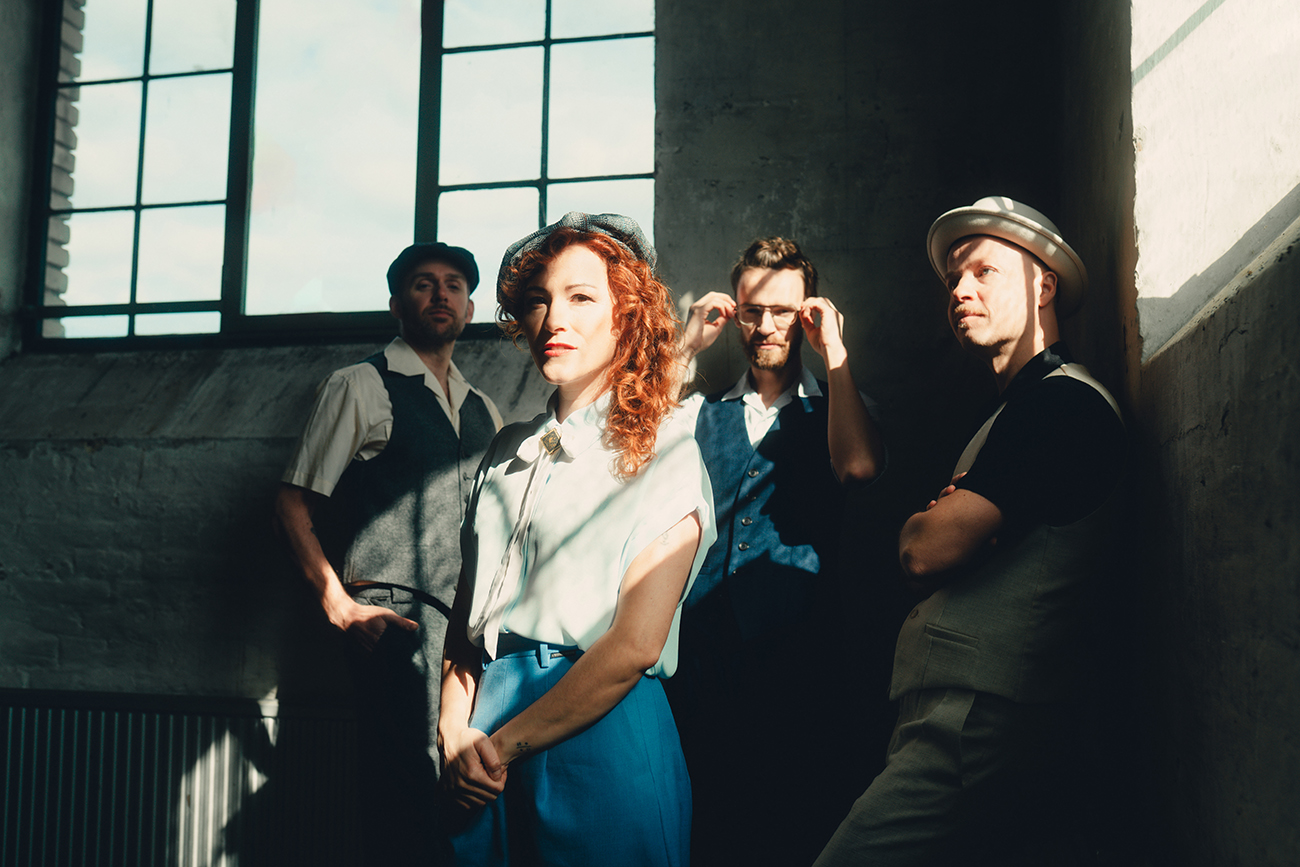 Marina And The Kats (Pressfoto: Tim Cavadini)